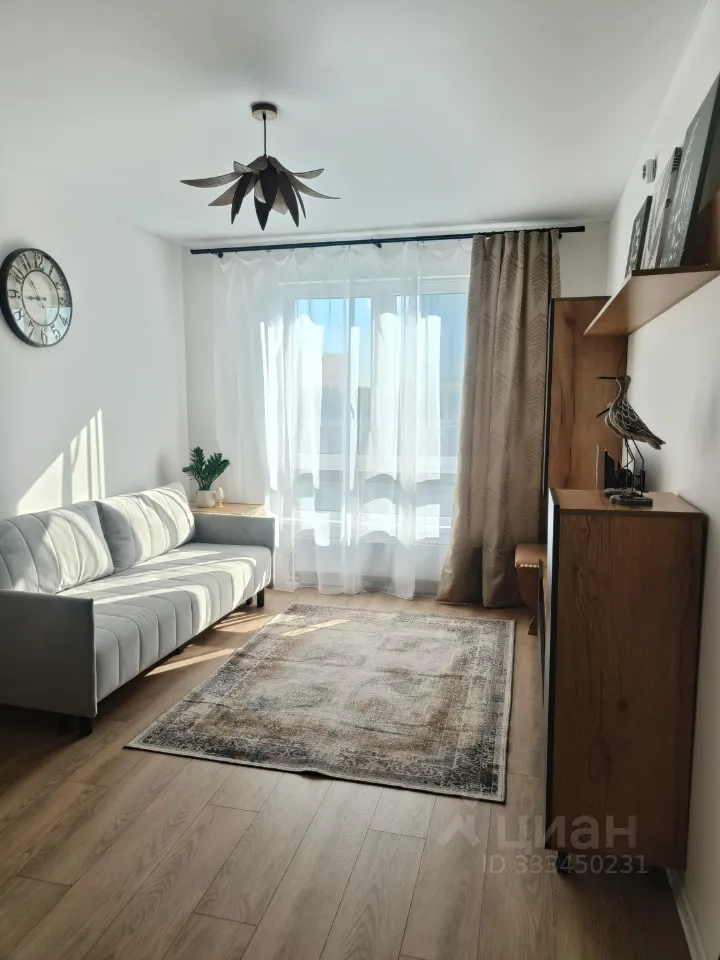 2-комн. квартира, 37 м², 4/32 этаж