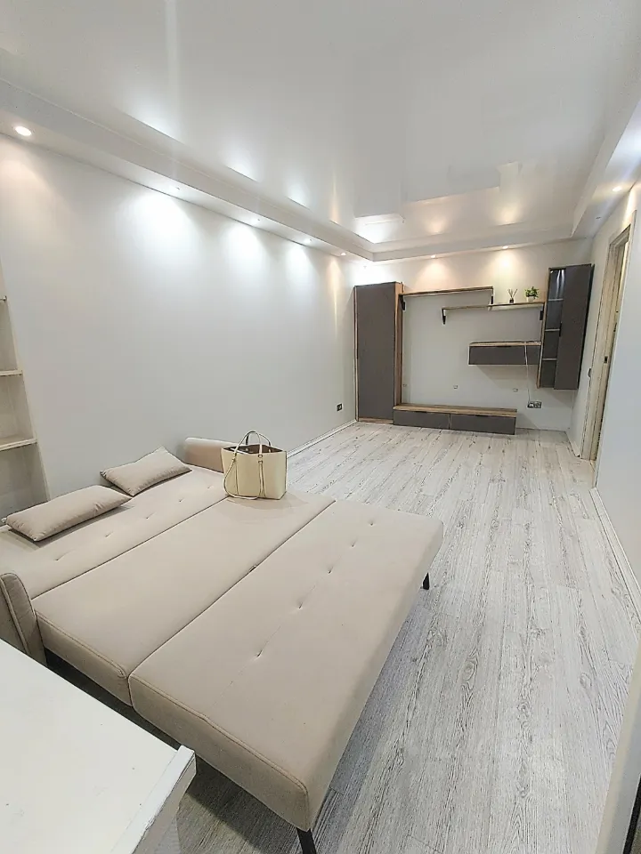 2-комн. квартира, 46 м², 1/9 этаж