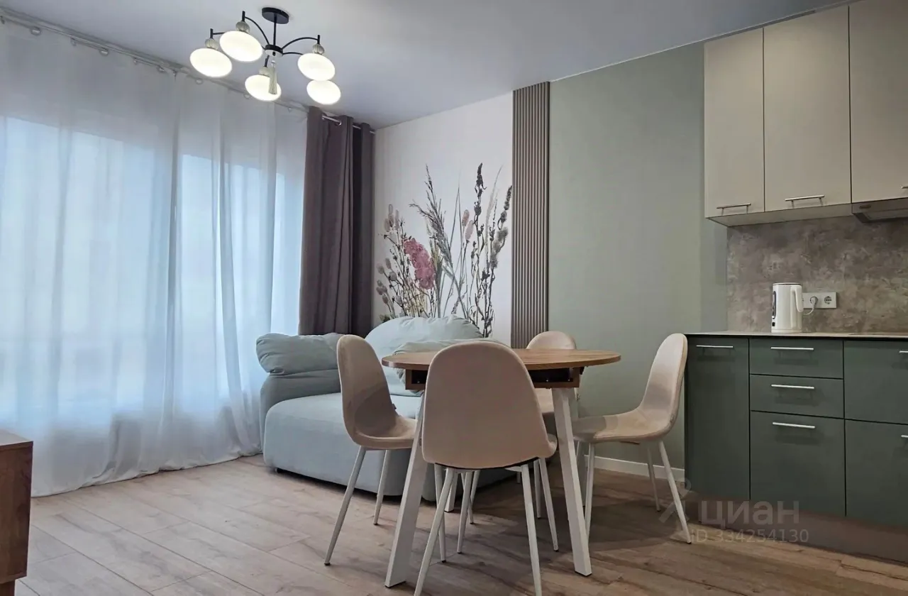 2-комн. квартира, 33,6 м², 31/33 этаж