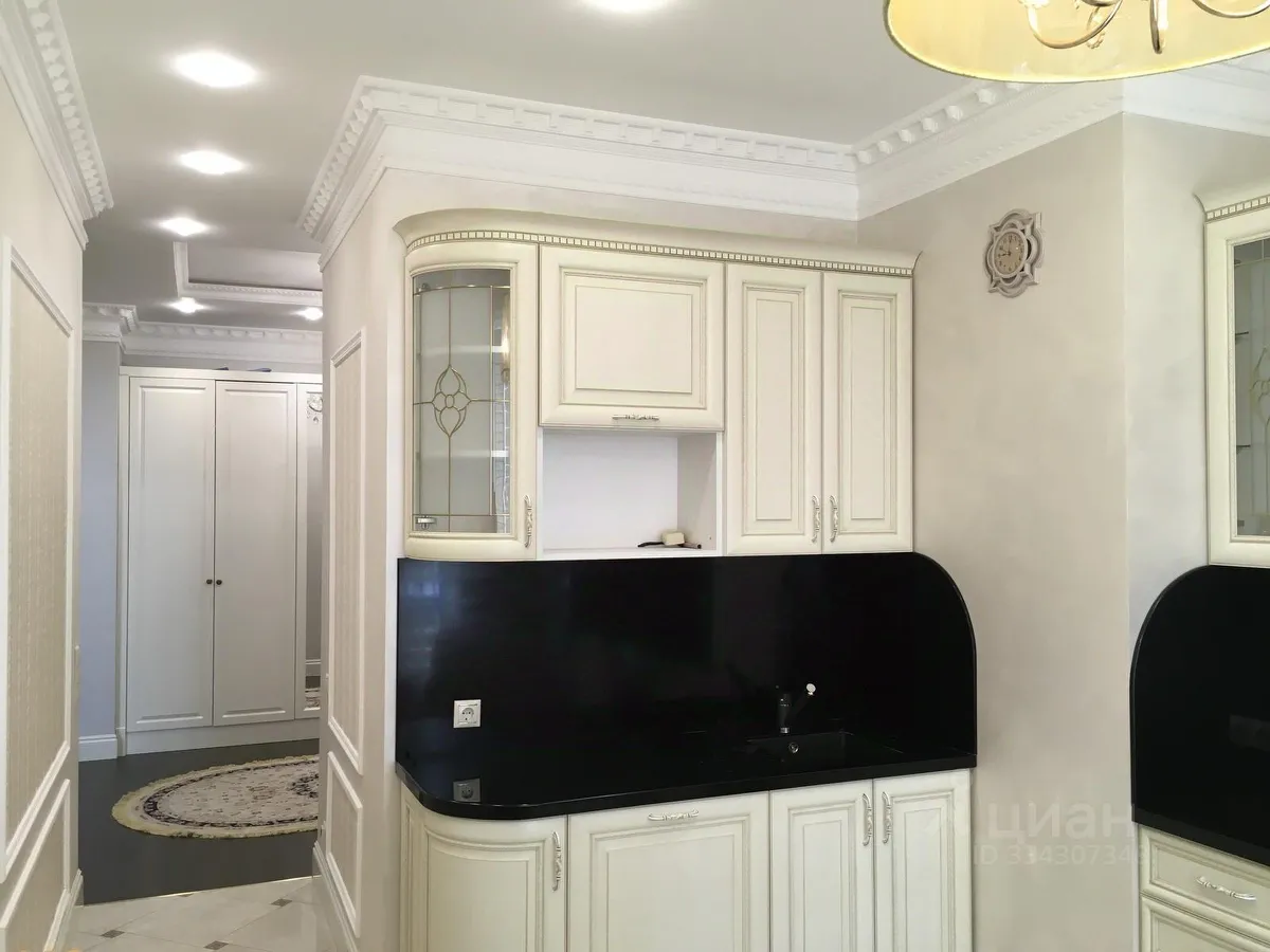 3-комн. квартира, 110 м², 18/40 этаж