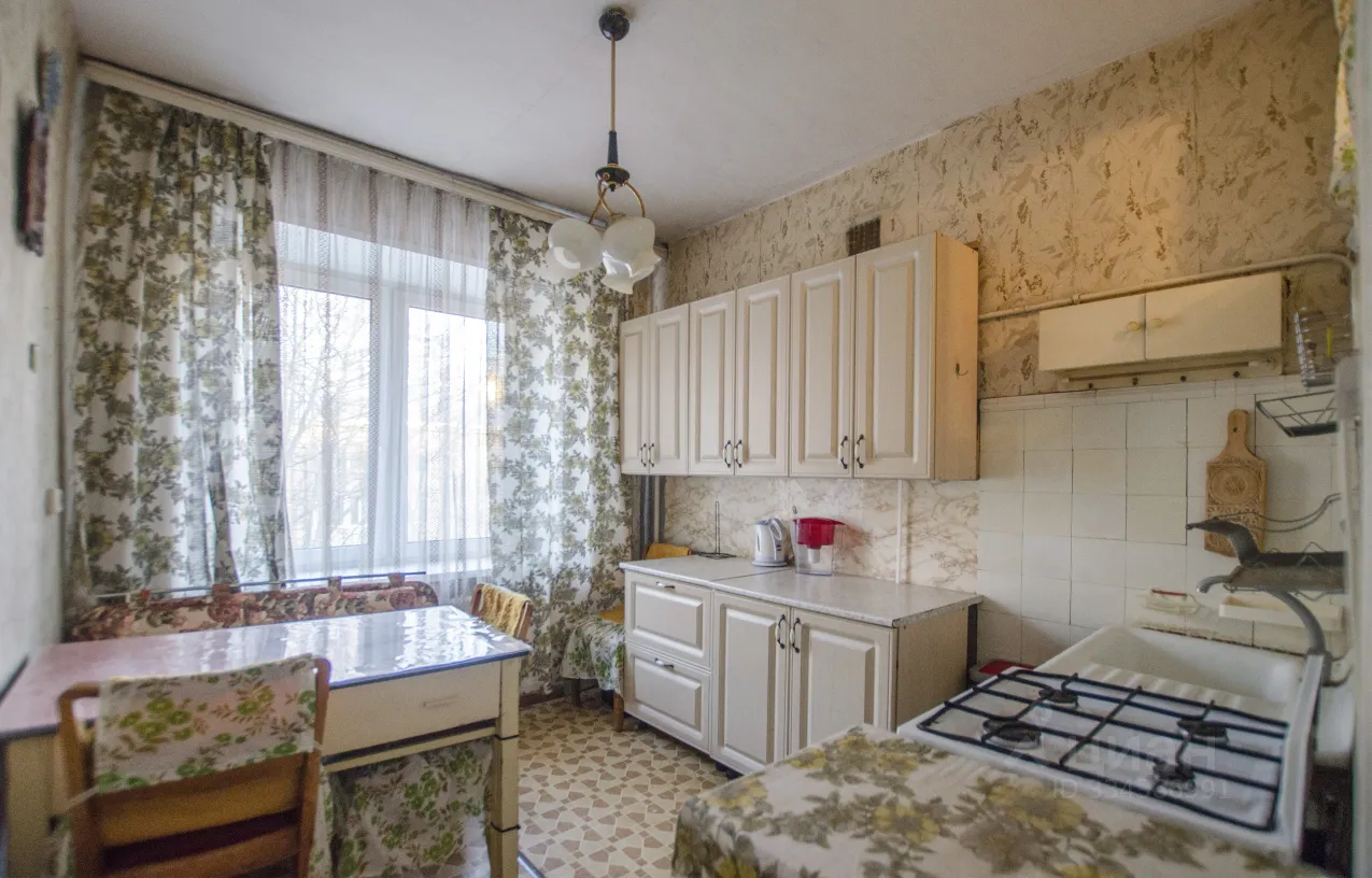 2-комн. квартира, 48 м², 5/5 этаж