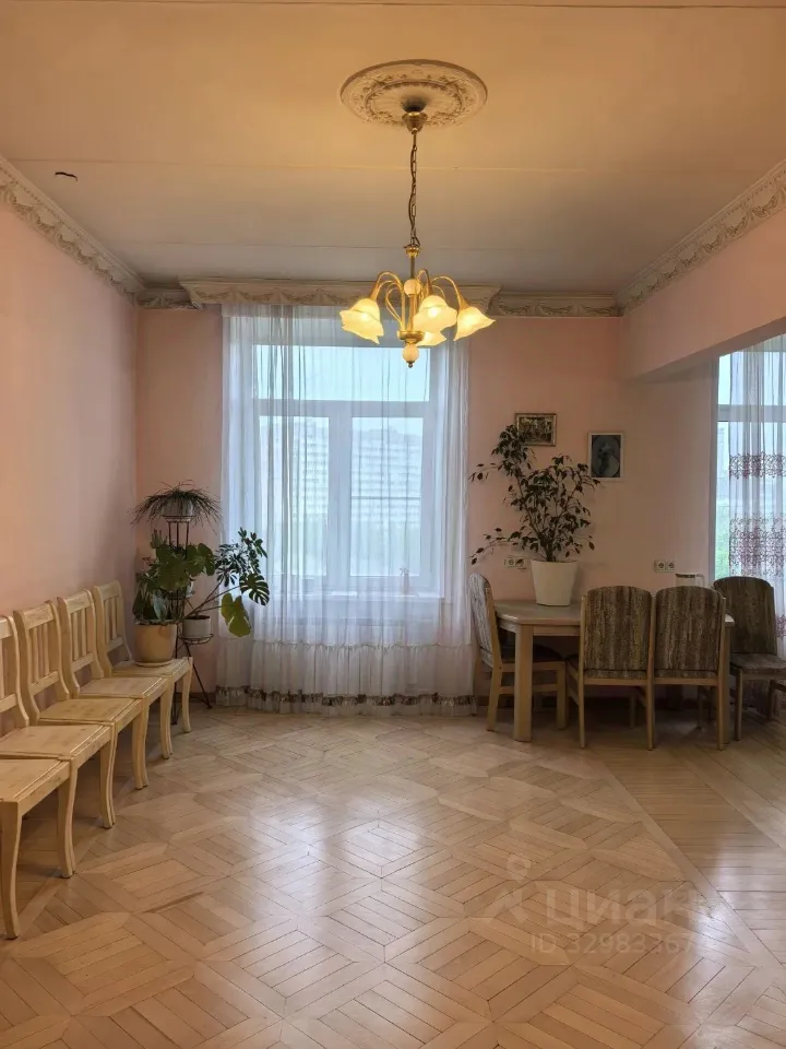 4-комн. квартира, 95 м², 7/7 этаж