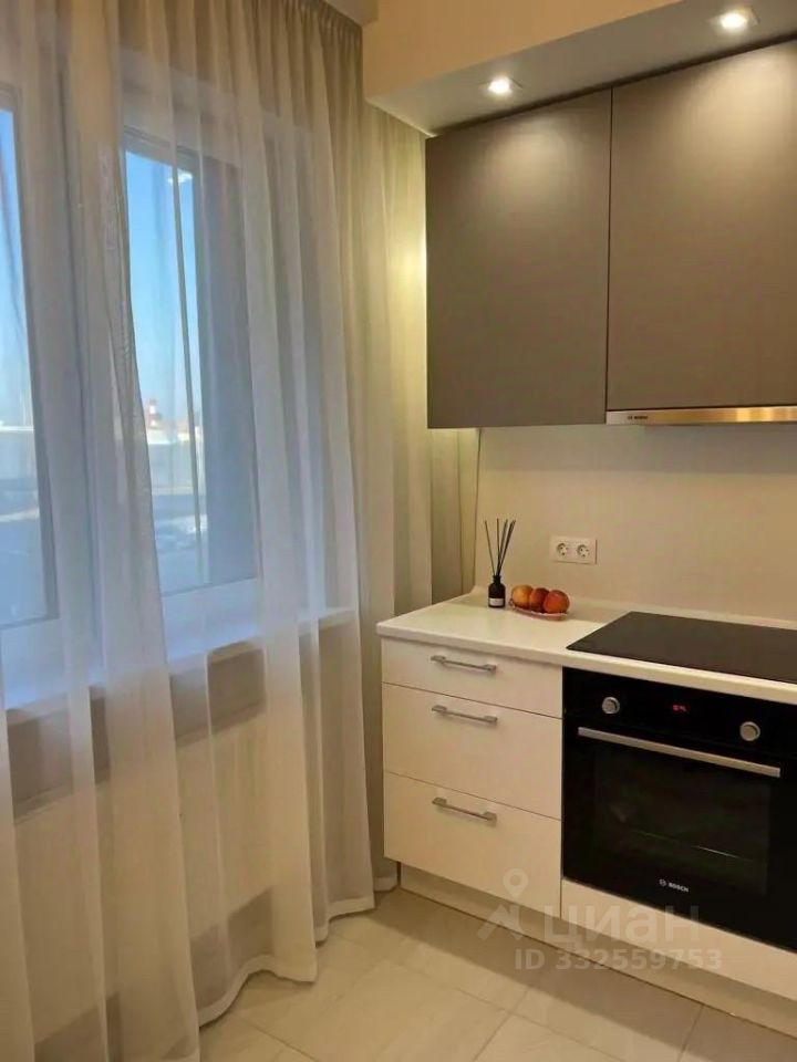 1-комн. квартира, 42 м², 12/15 этаж