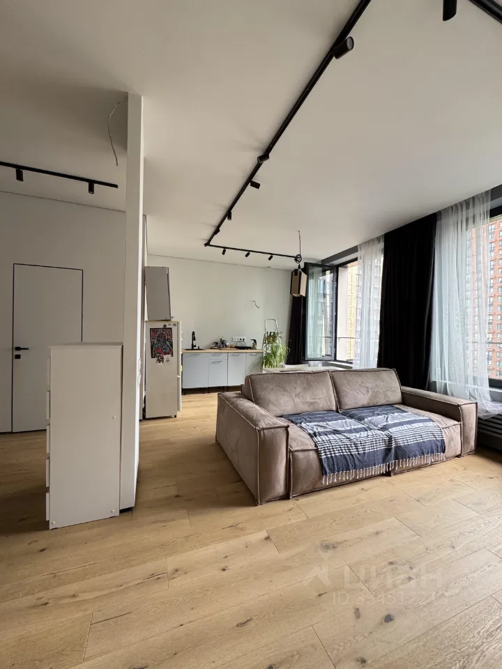 Студия, 40 м², 6/15 этаж