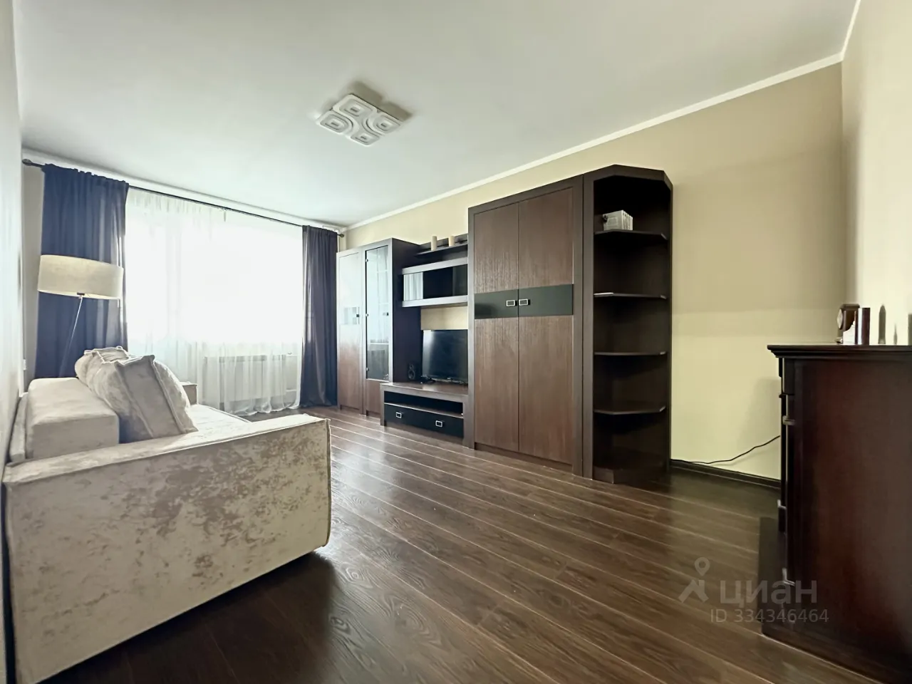 2-комн. квартира, 56 м², 14/16 этаж