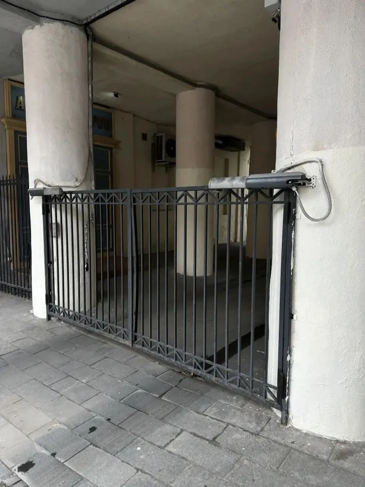3-комн. квартира, 85 м², 2/6 этаж