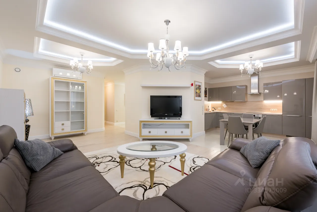 2-комн. квартира, 92 м², 10/14 этаж