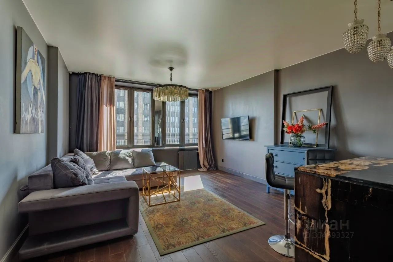 2-комн. квартира, 50 м², 37/47 этаж
