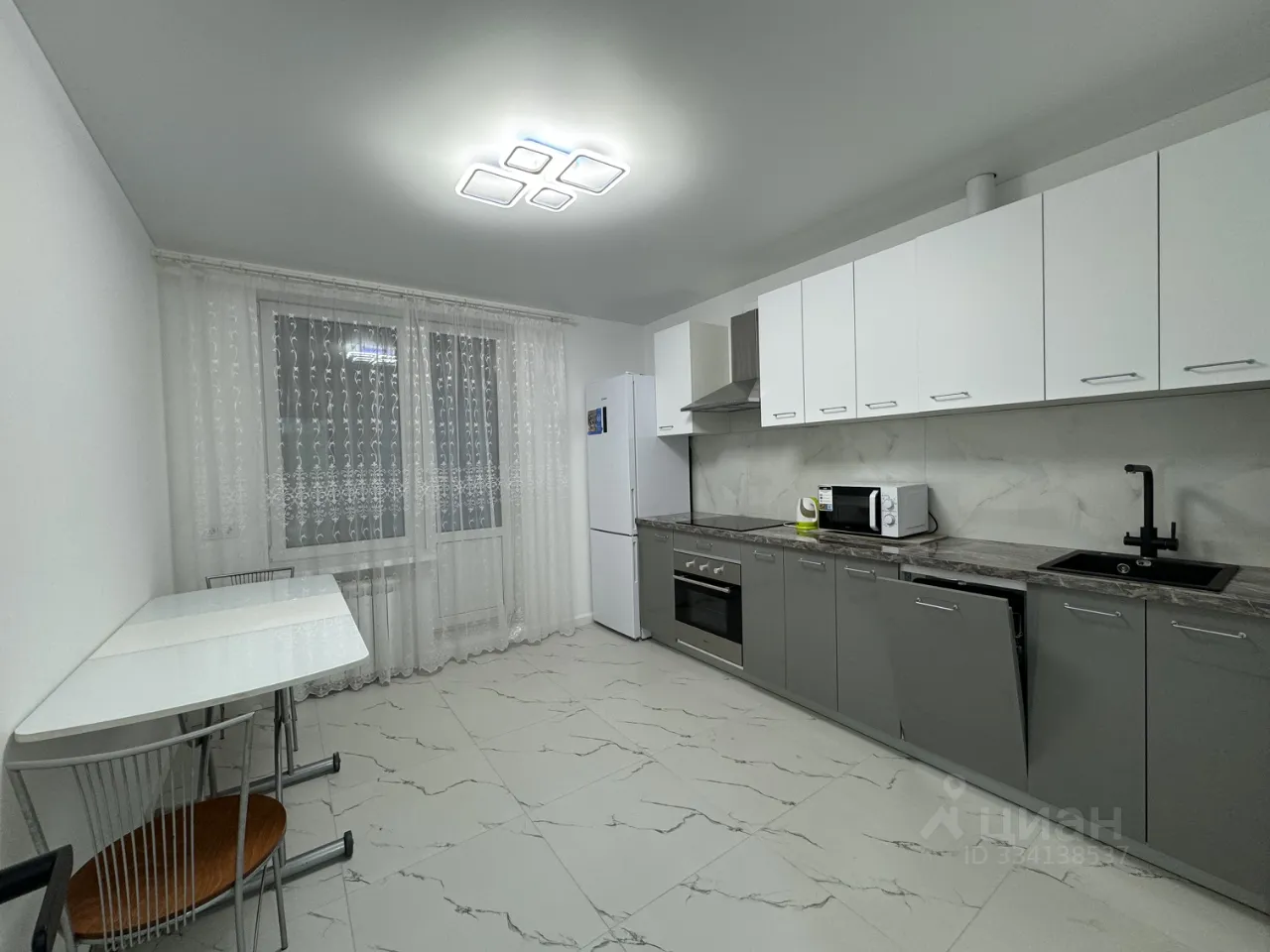 2-комн. квартира, 65 м², 5/20 этаж