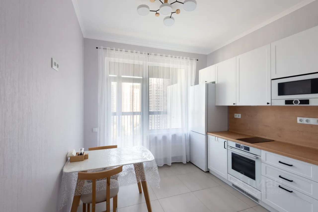 1-комн. квартира, 35 м², 13/25 этаж
