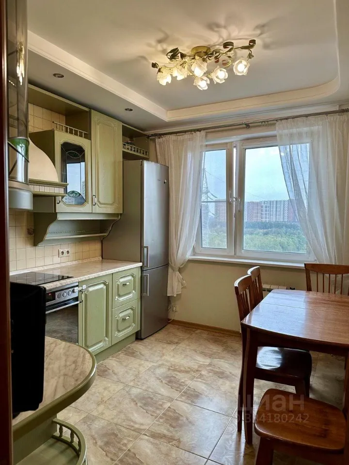 2-комн. квартира, 54 м², 13/17 этаж