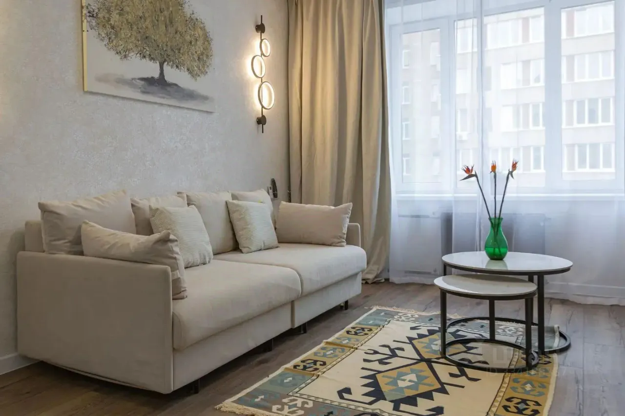 2-комн. квартира, 60 м², 4/6 этаж