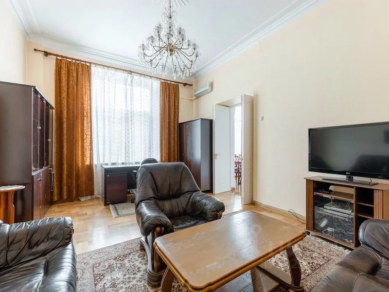 4-комн. квартира, 105 м², 2/11 этаж