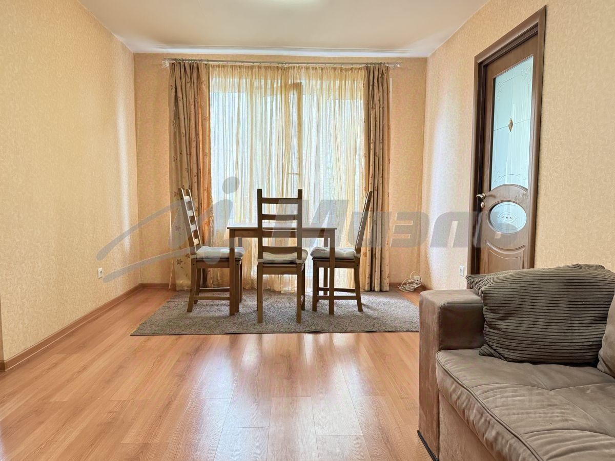 2-комн. квартира, 45 м², 2/5 этаж