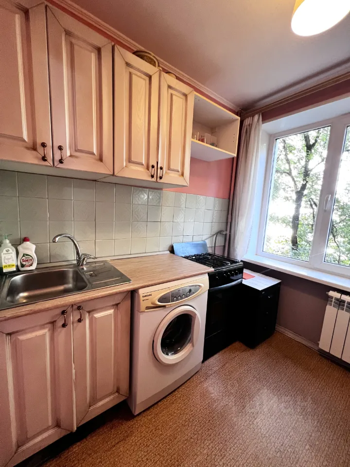 1-комн. квартира, 35 м², 3/9 этаж