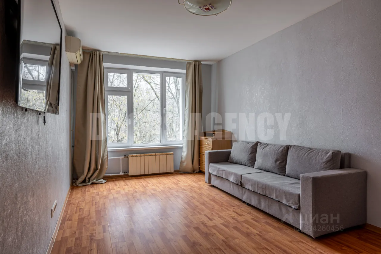 2-комн. квартира, 46 м², 3/9 этаж