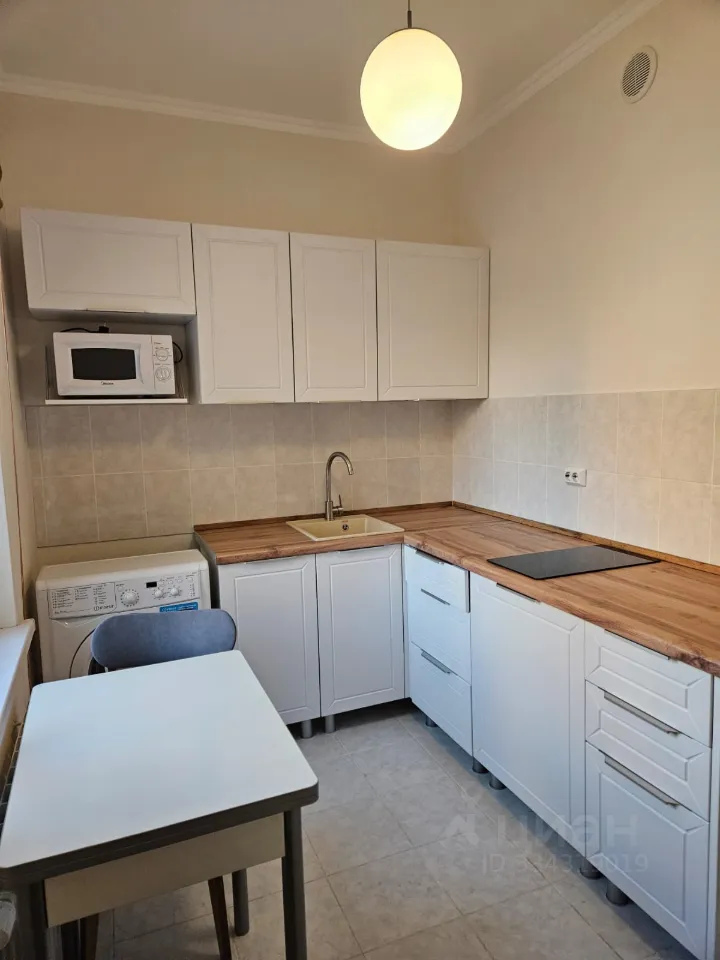 1-комн. квартира, 38 м², 8/23 этаж