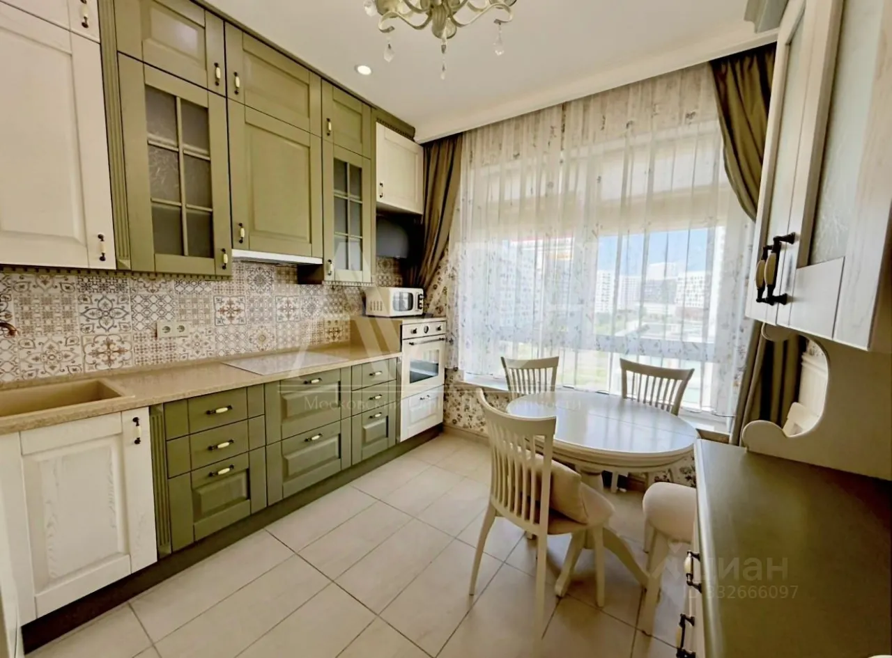 3-комн. квартира, 65 м², 6/18 этаж