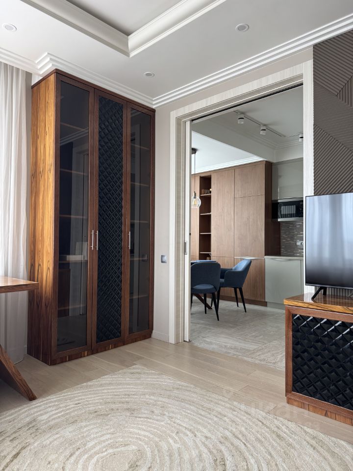 2-комн. квартира, 60 м², 8/23 этаж