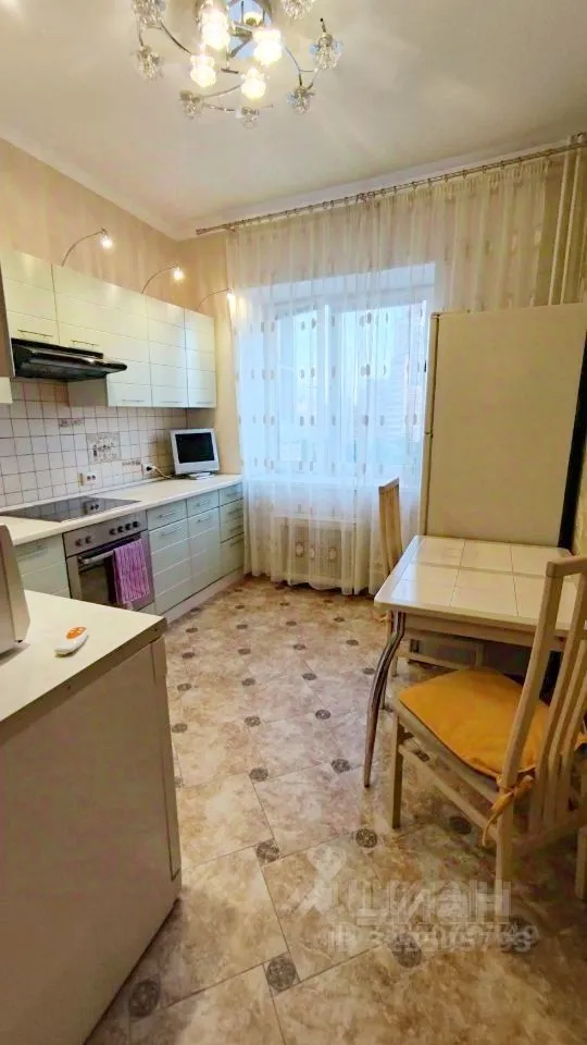 2-комн. квартира, 56 м², 9/14 этаж