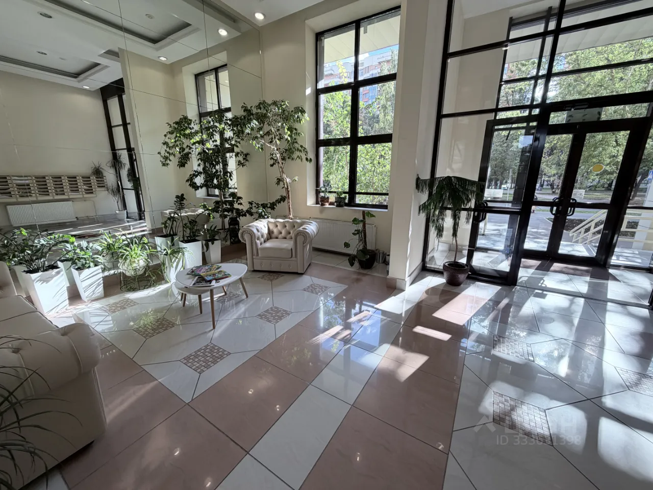 2-комн. квартира, 100 м², 7/19 этаж