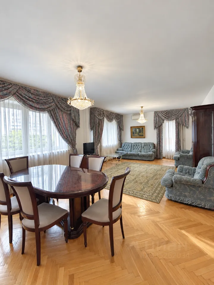 3-комн. квартира, 124 м², 10/10 этаж