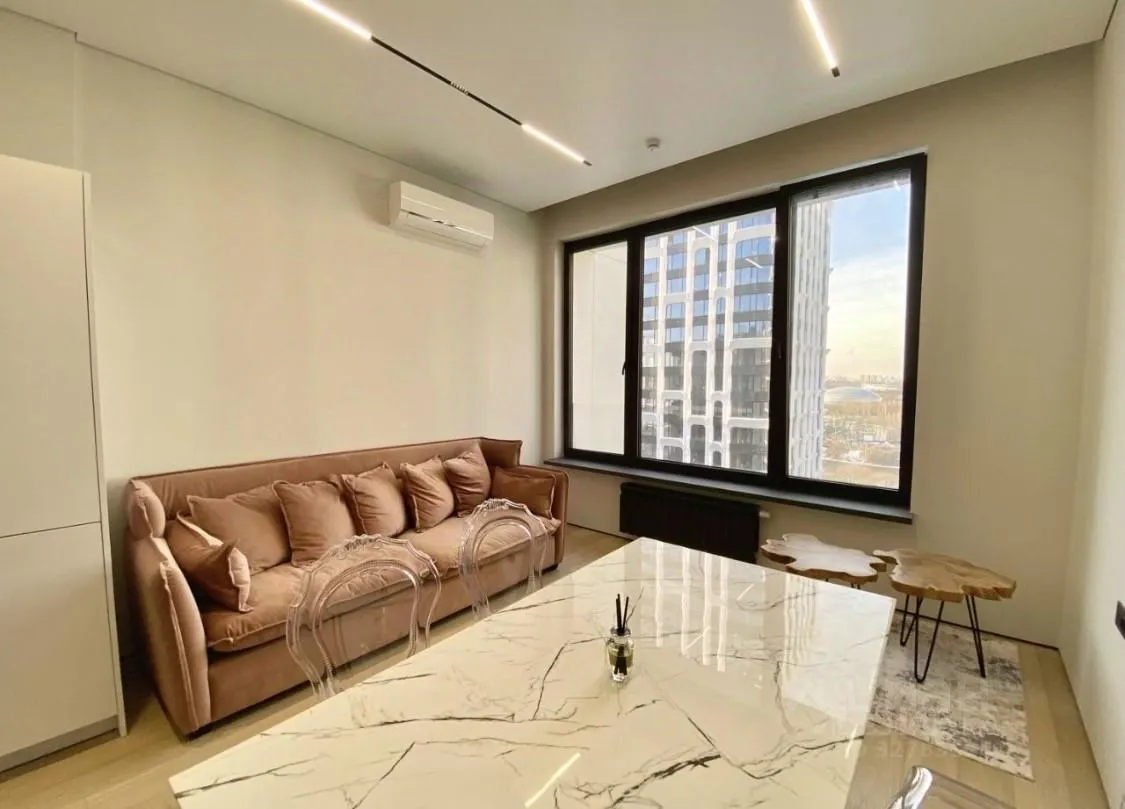 3-комн. квартира, 70 м², 10/21 этаж