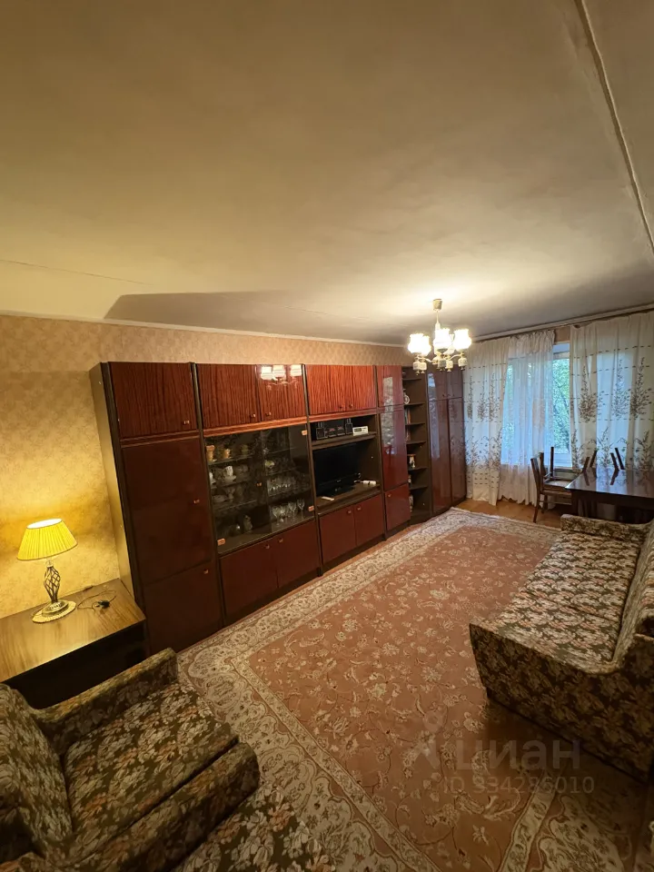 2-комн. квартира, 40 м², 2/9 этаж