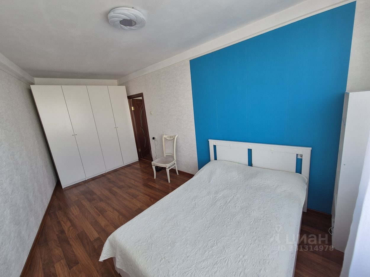 3-комн. квартира, 65 м², 12/12 этаж
