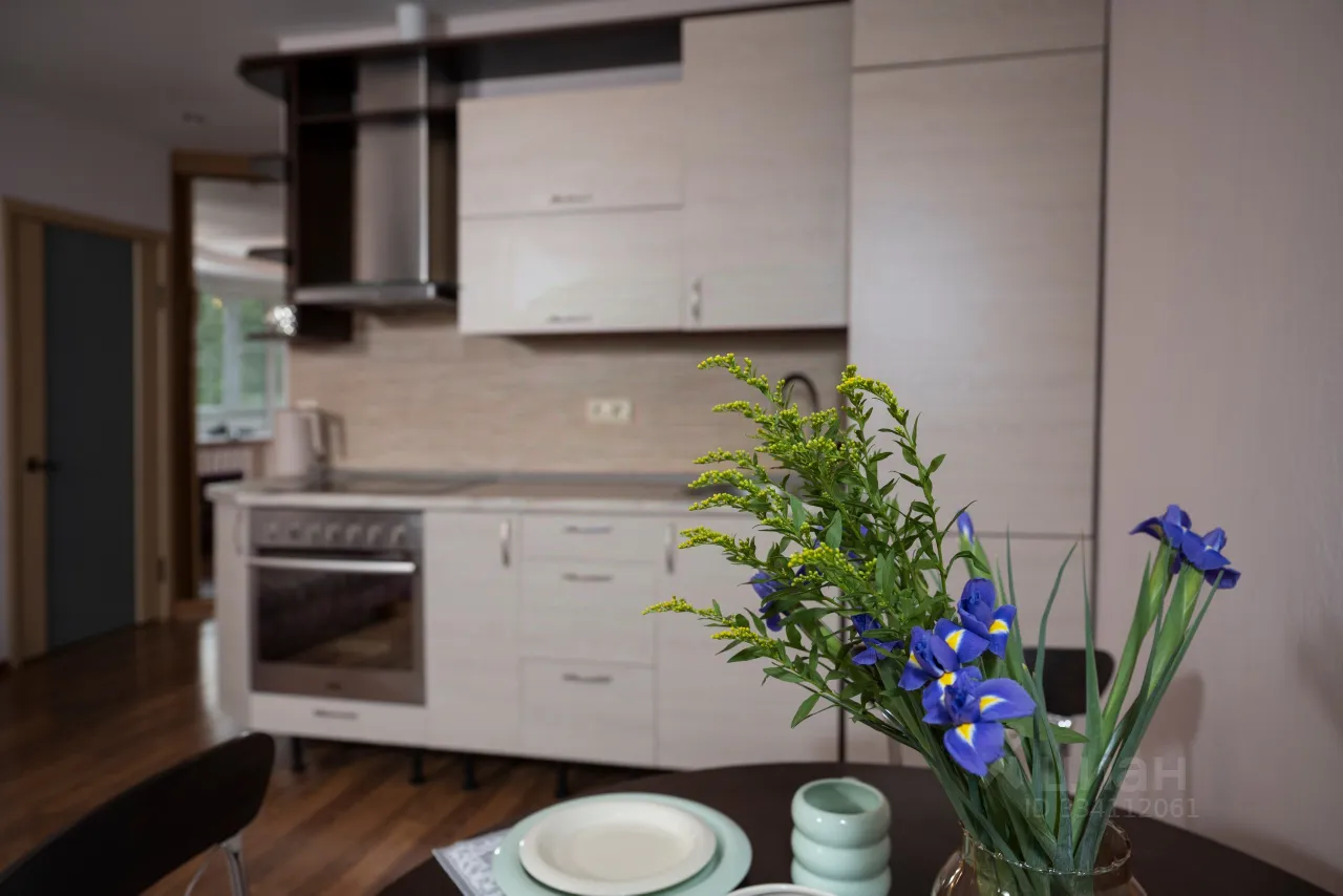 2-комн. квартира, 42 м², 2/16 этаж
