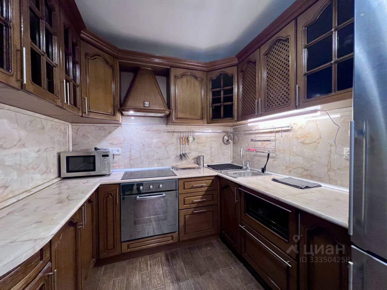 2-комн. квартира, 54 м², 1/9 этаж