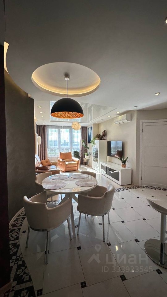 3-комн. квартира, 80 м², 13/33 этаж