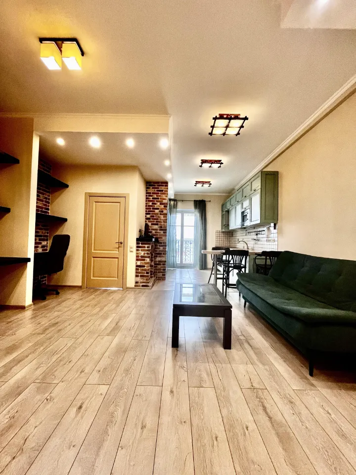 2-комн. квартира, 60 м², 11/16 этаж