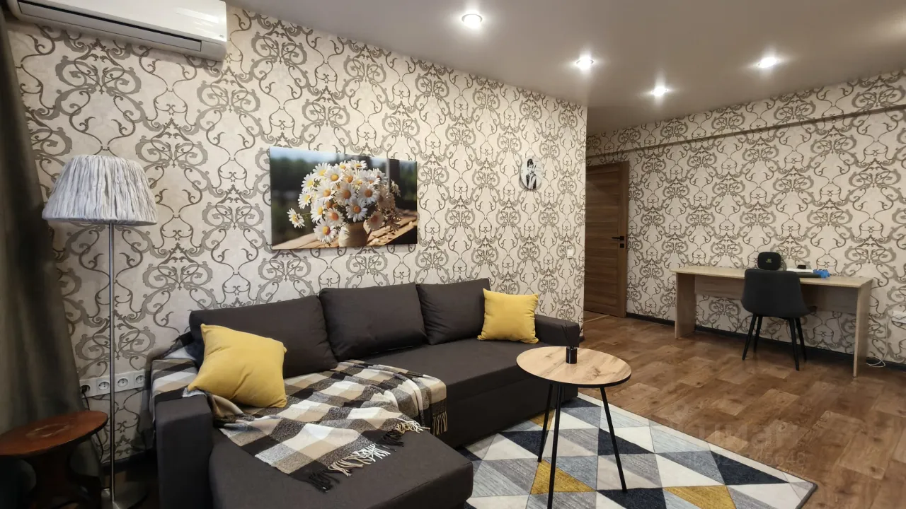 2-комн. квартира, 43 м², 2/9 этаж