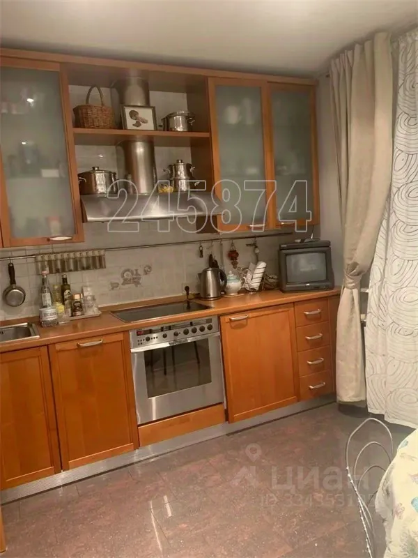 2-комн. квартира, 70 м², 12/16 этаж