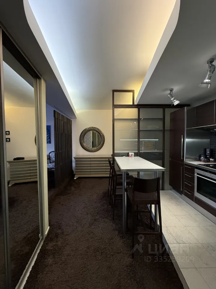 2-комн. квартира, 75 м², 5/10 этаж