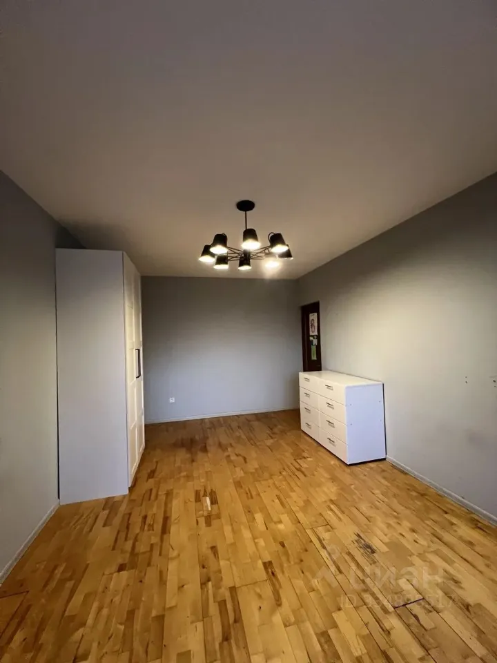 2-комн. квартира, 59 м², 1/17 этаж