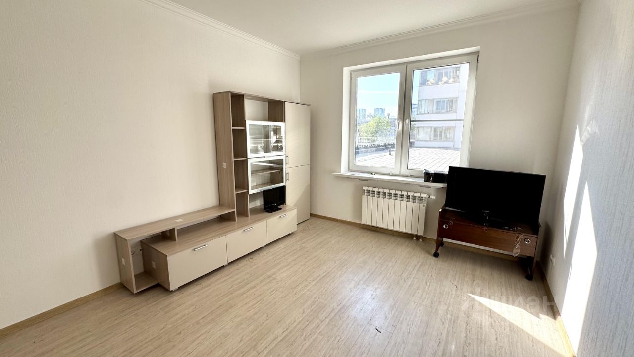 2-комн. квартира, 55 м², 2/25 этаж