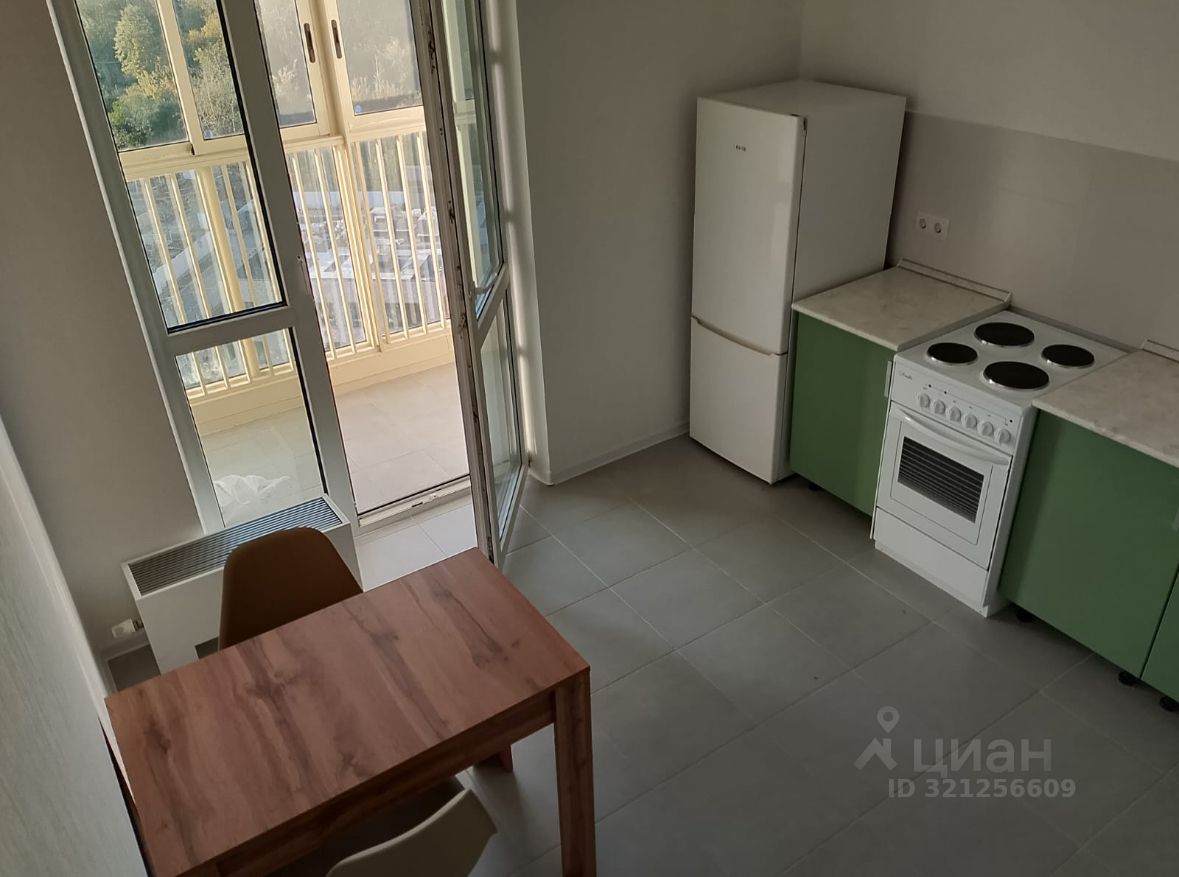 1-комн. квартира, 42 м², 12/17 этаж