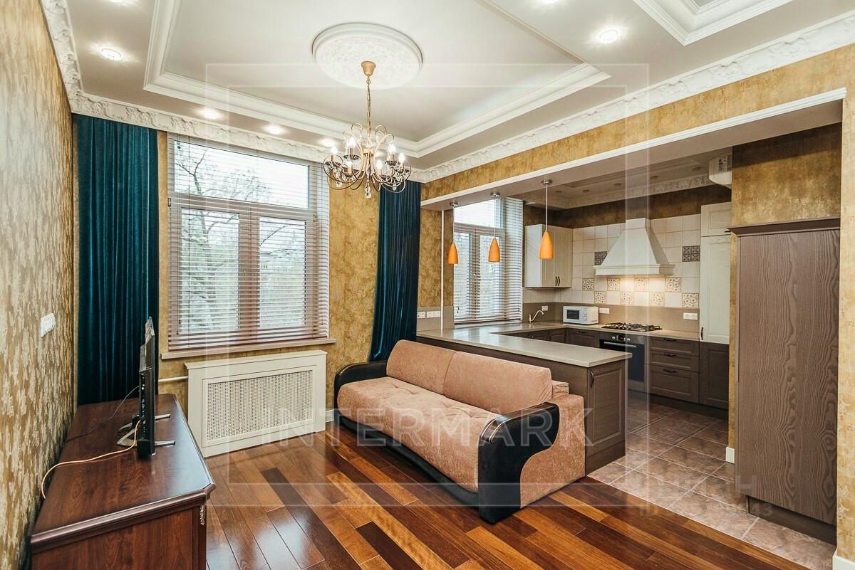2-комн. квартира, 65 м², 4/5 этаж