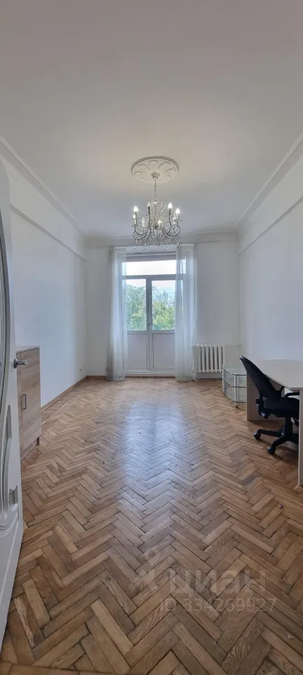 2-комн. квартира, 60 м², 4/6 этаж