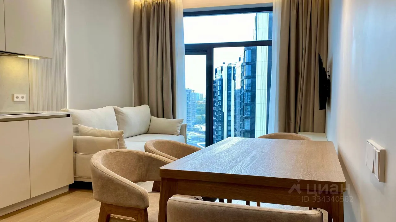 2-комн. квартира, 46 м², 18/23 этаж