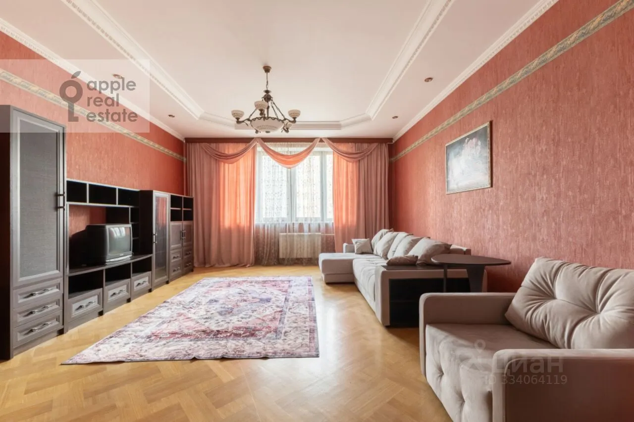 3-комн. квартира, 113 м², 7/15 этаж