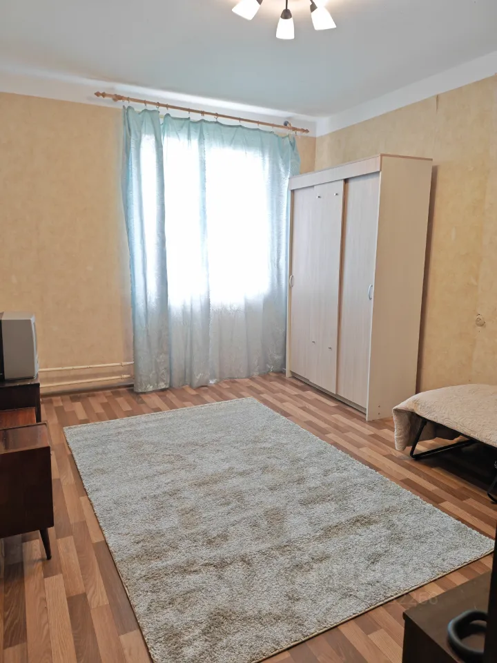 2-комн. квартира, 44 м², 10/12 этаж