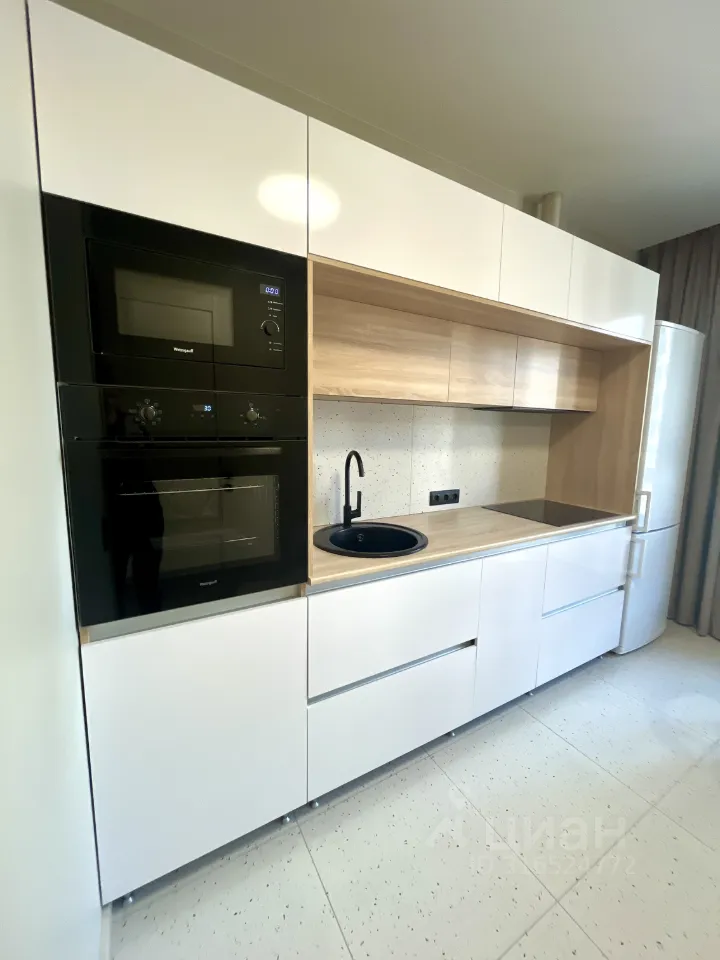 2-комн. квартира, 60 м², 4/19 этаж