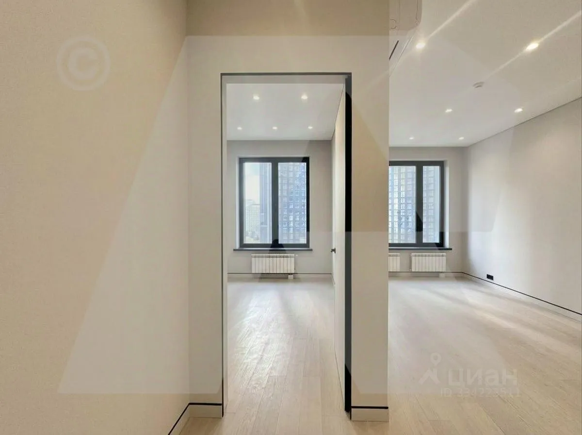 2-комн. квартира, 46 м², 13/32 этаж