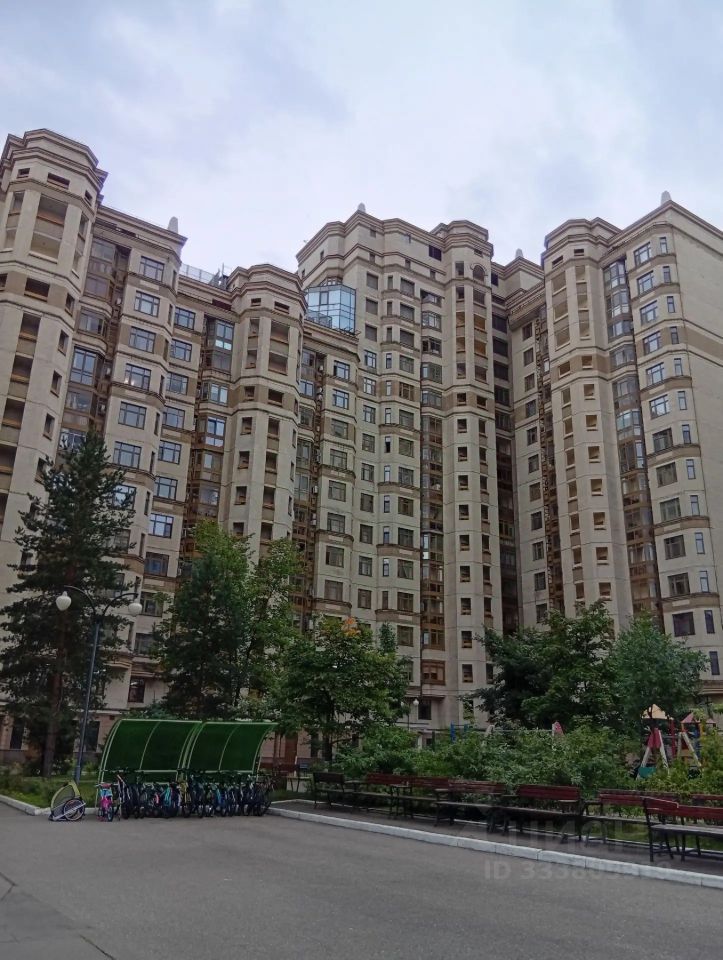 2-комн. квартира, 67 м², 8/16 этаж