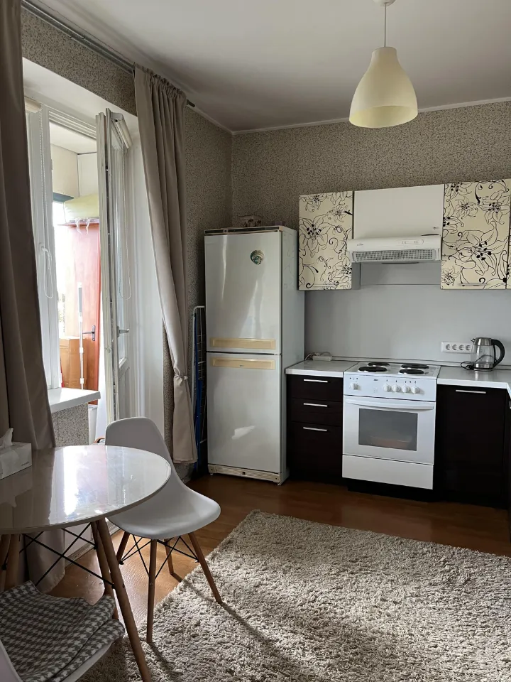 1-комн. квартира, 37 м², 12/22 этаж