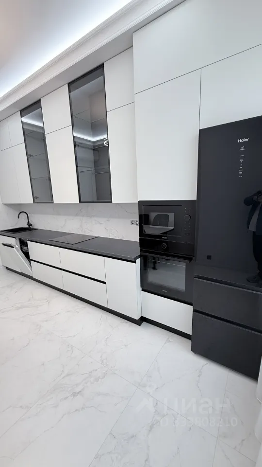 2-комн. квартира, 67 м², 16/48 этаж