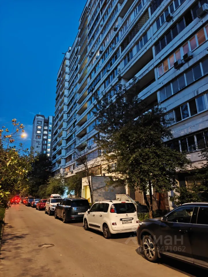 3-комн. квартира, 104 м², 14/16 этаж